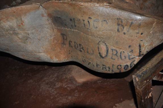 Pichação de 1906 na caverna do Parque Nacional de Ubajara - CE